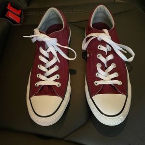 Women’s Maroon Converse All Star